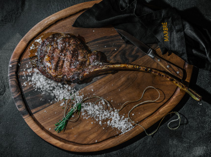 Tomahawk Black Angus